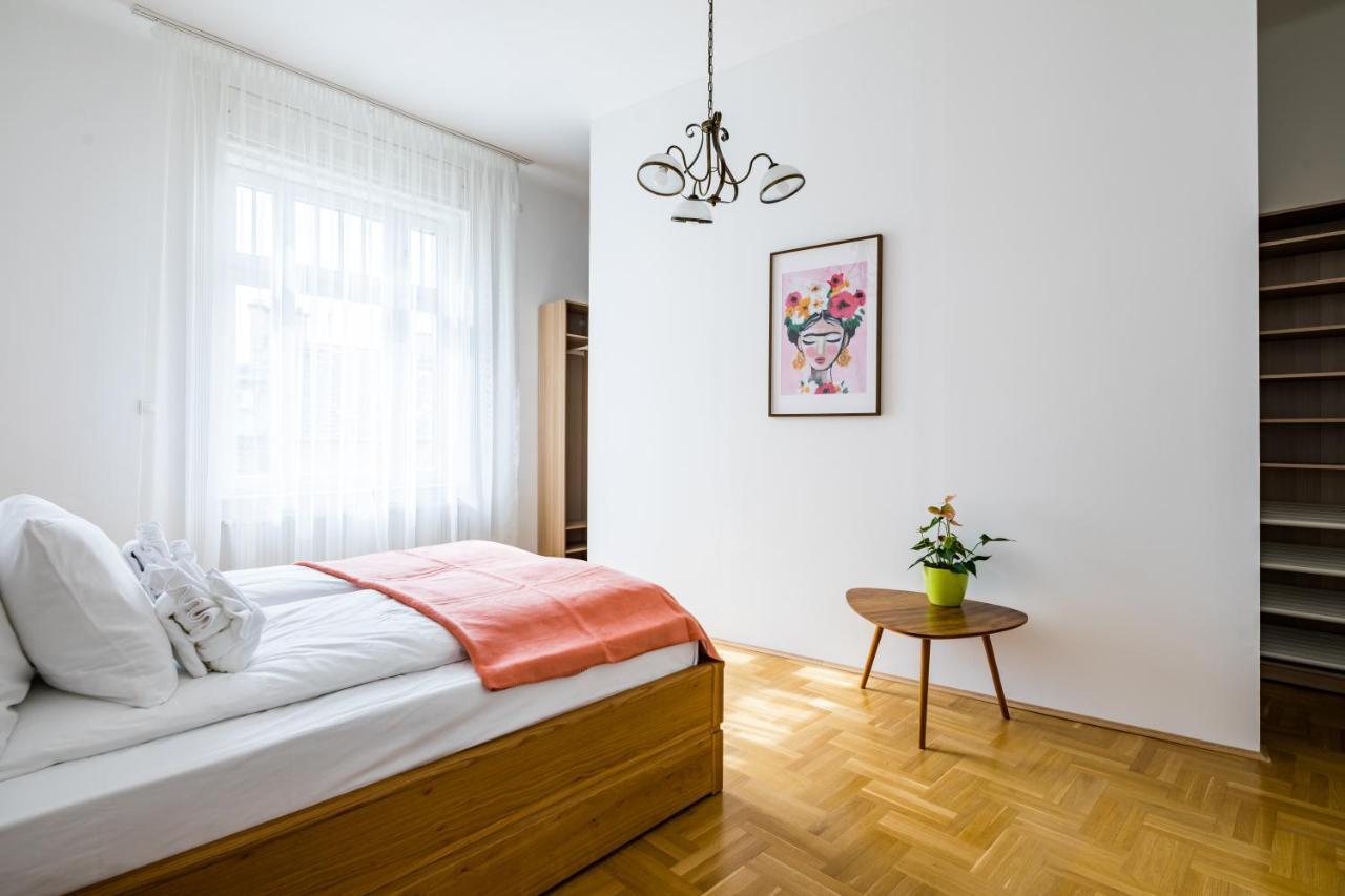 בודפשט Captain Buda Apartment מראה חיצוני תמונה