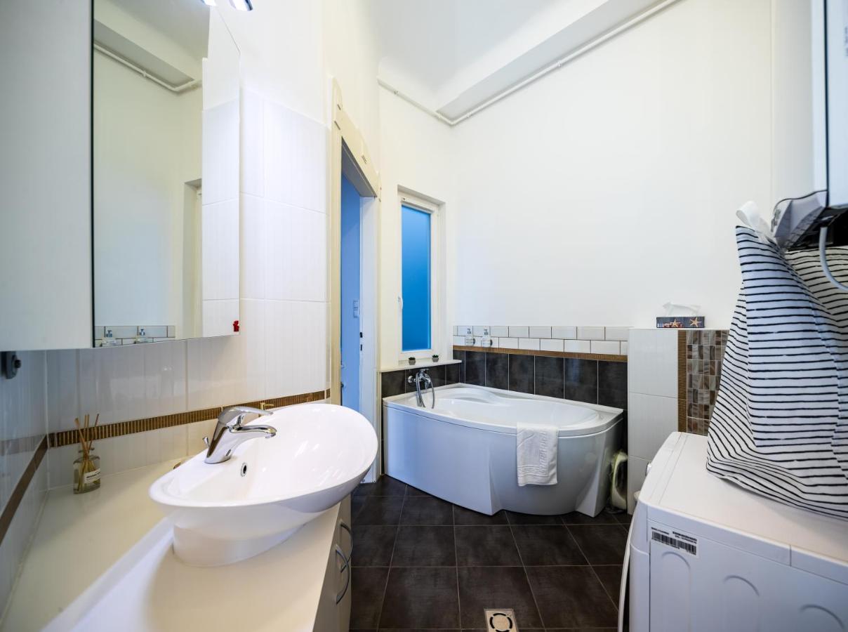 בודפשט Captain Buda Apartment מראה חיצוני תמונה